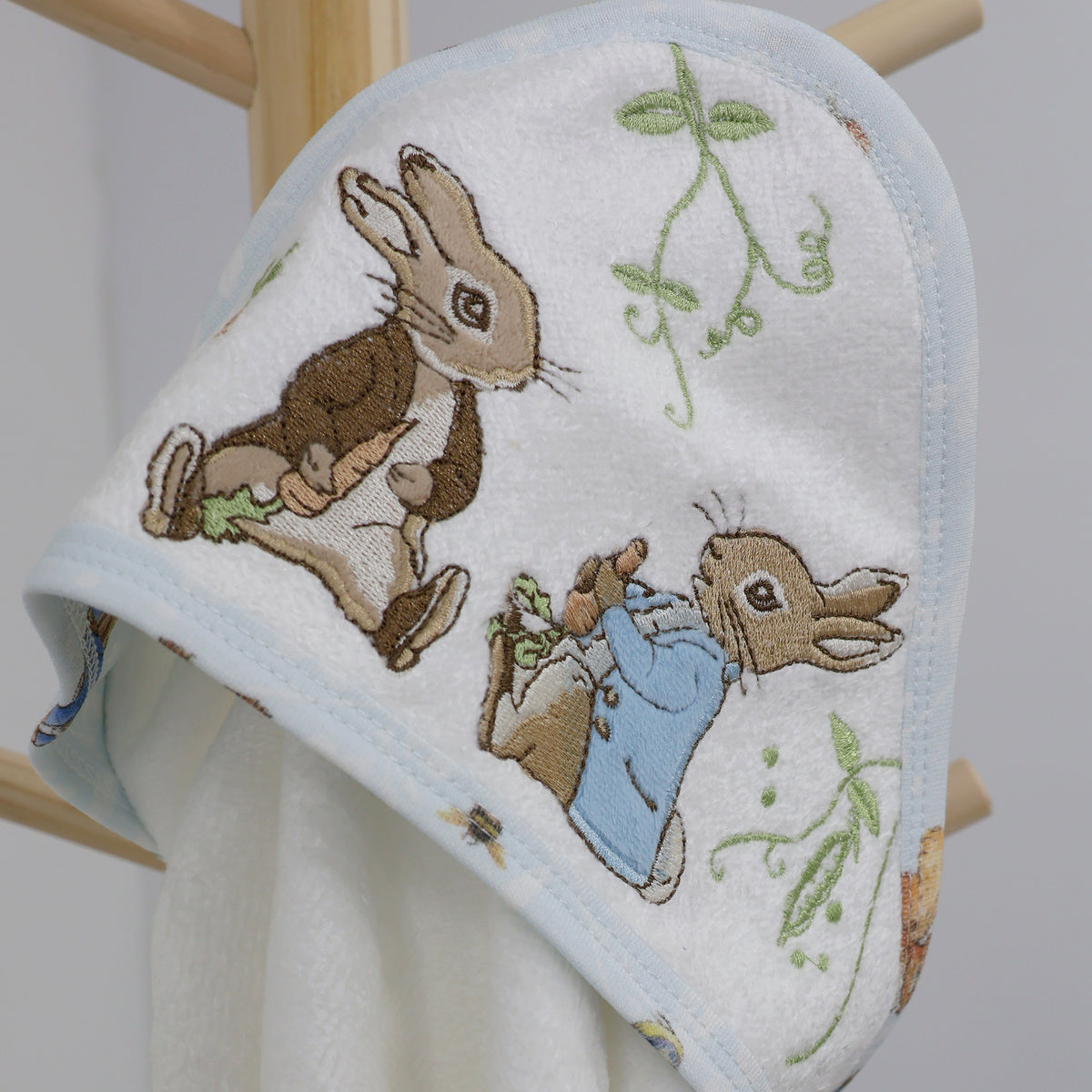 Peter Rabbit & Benjamin Bunny Hooded Towel - Bubba Blue Australia