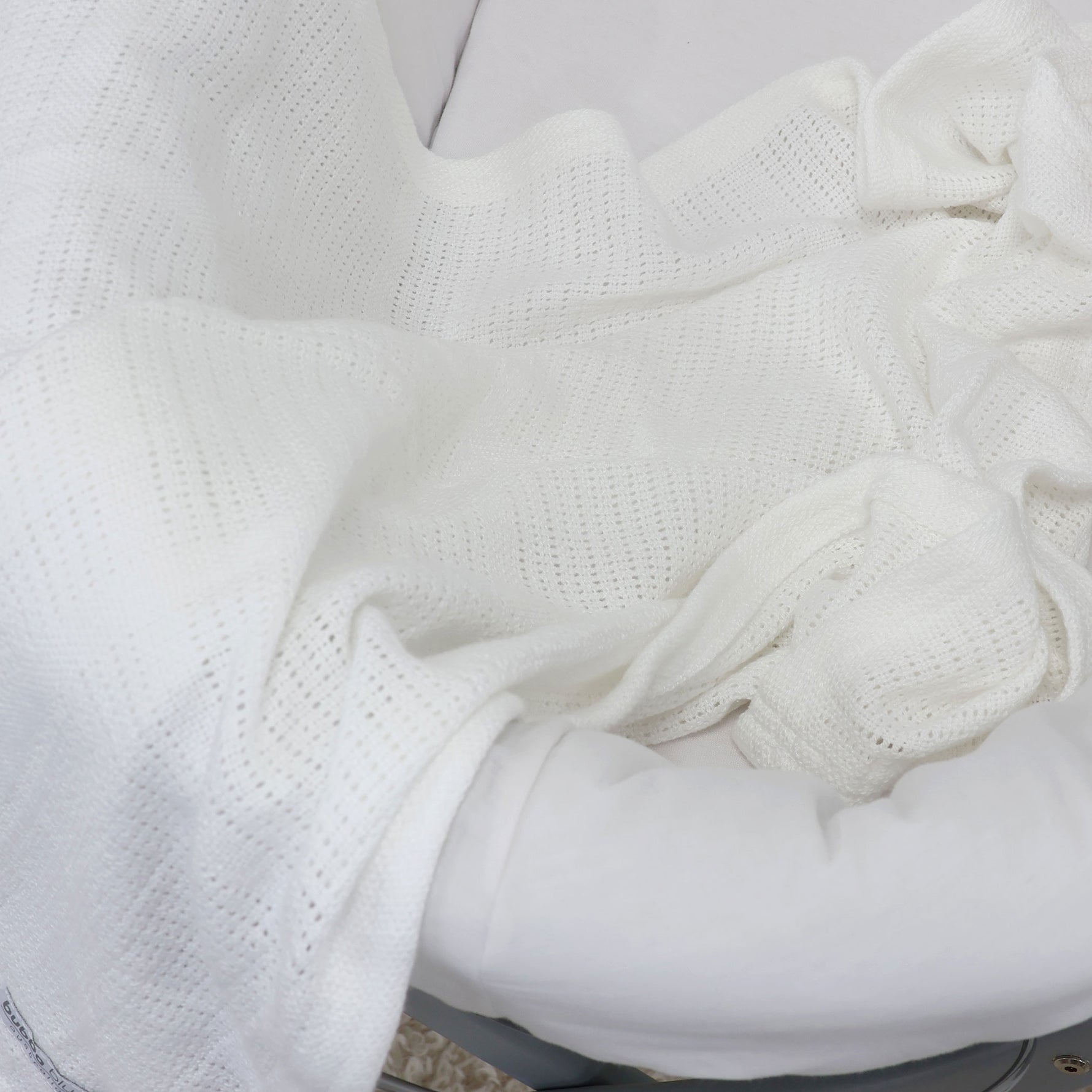 Bamboo White 2pk Cellular Blankets - Bubba Blue Australia