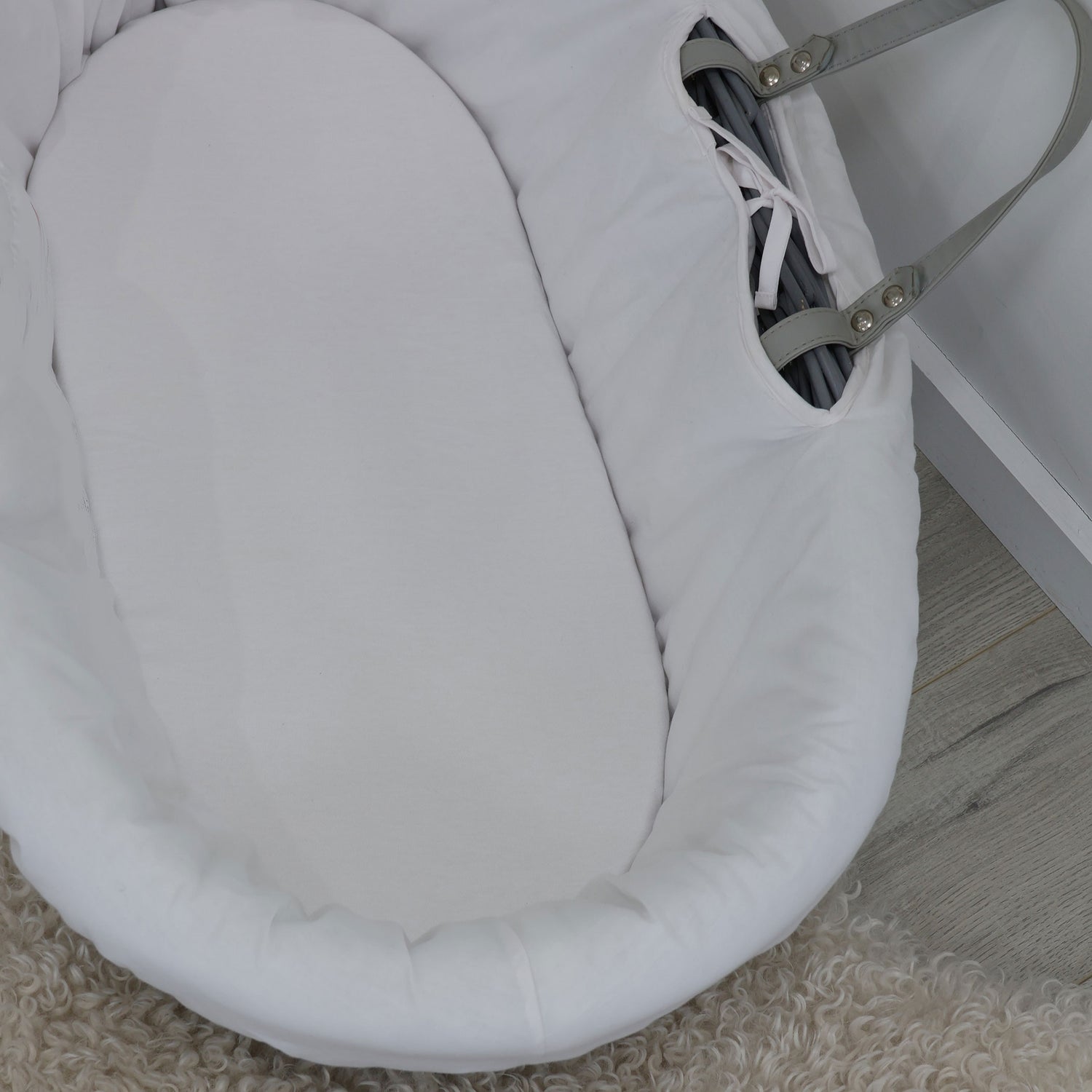 Bamboo White Moses Basket Jersey Fitted Sheet - Bubba Blue Australia