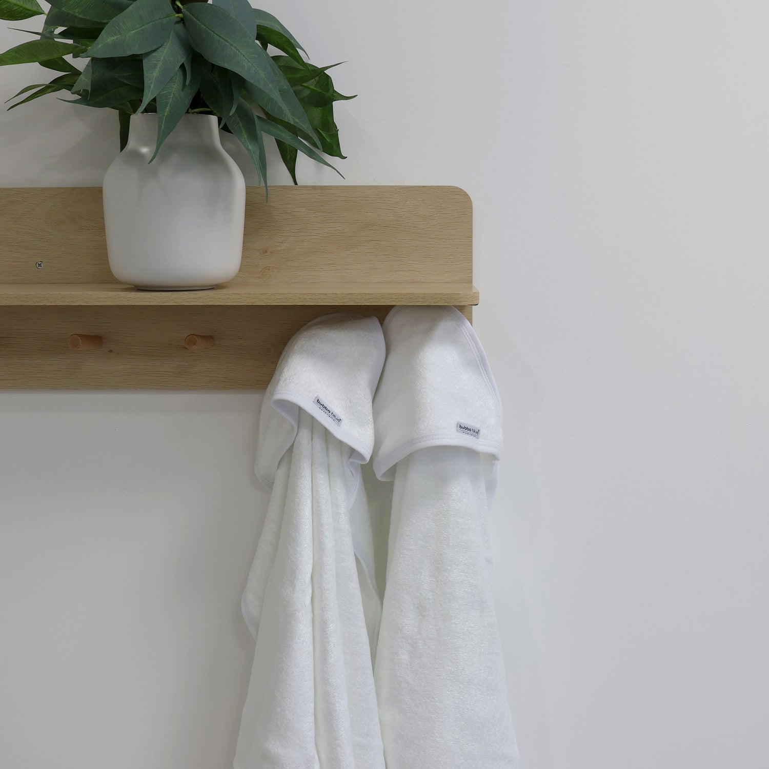 Bamboo White 2pk Hooded Towels - Bubba Blue Australia